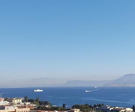 Manzoni Apartment Messina Dış mekan fotoğraf