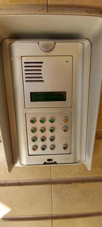 Manzoni Apartment Messina Dış mekan fotoğraf