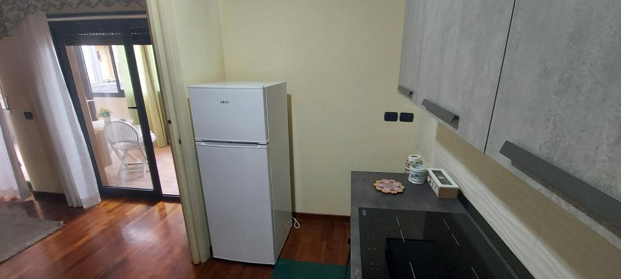 Manzoni Apartment Messina Dış mekan fotoğraf