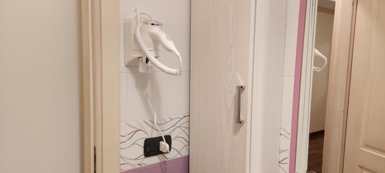 Manzoni Apartment Messina Dış mekan fotoğraf