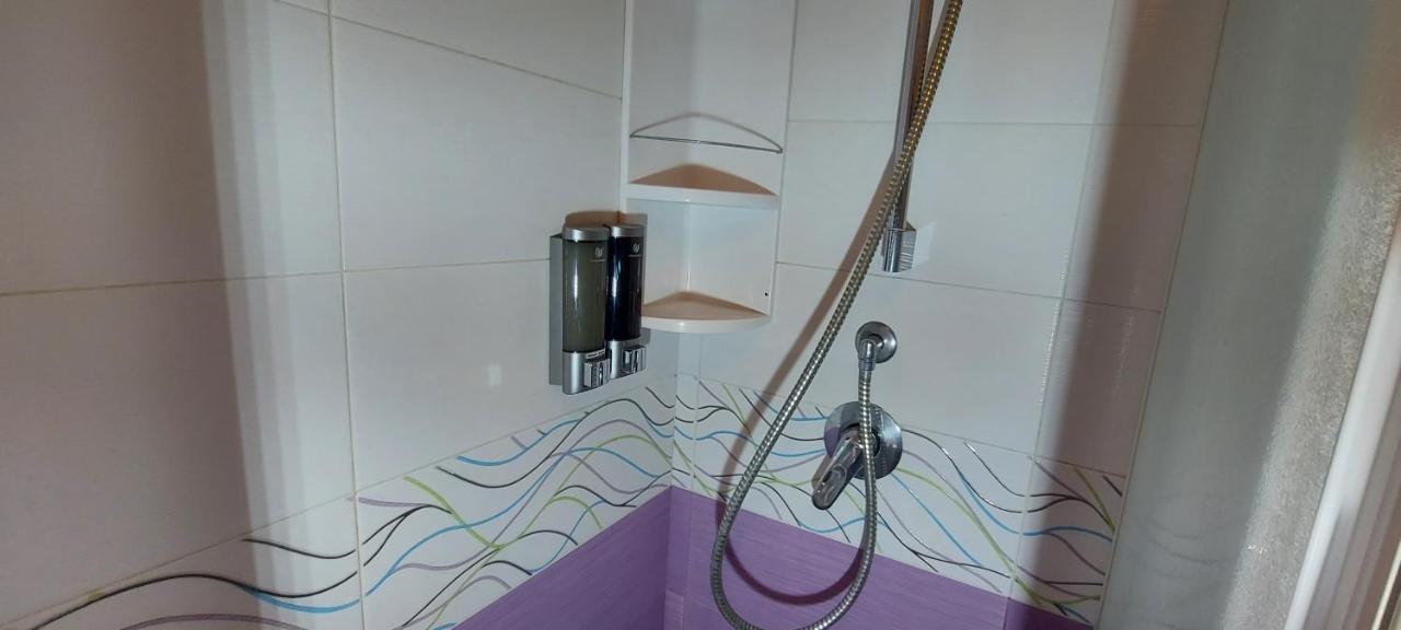 Manzoni Apartment Messina Dış mekan fotoğraf